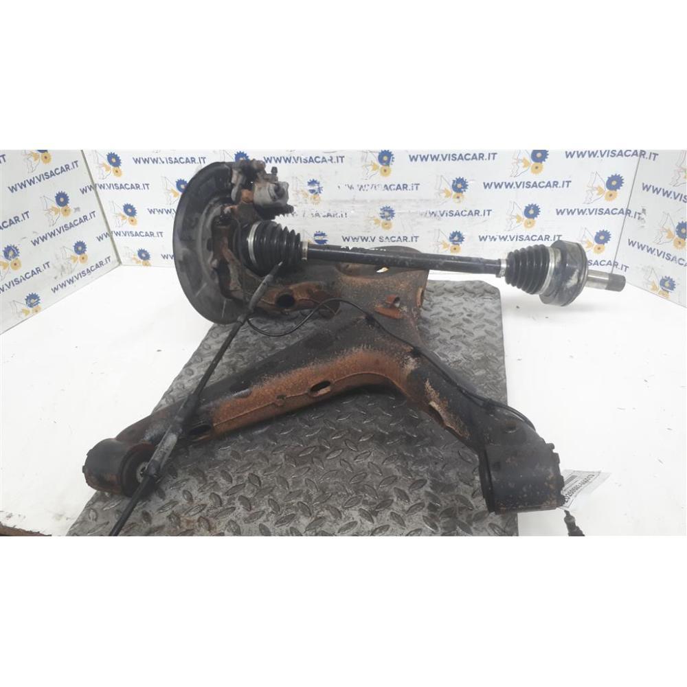 Mozzo Ruota Posteriore Destro Usato Mercedes Vito «W639» (2010)