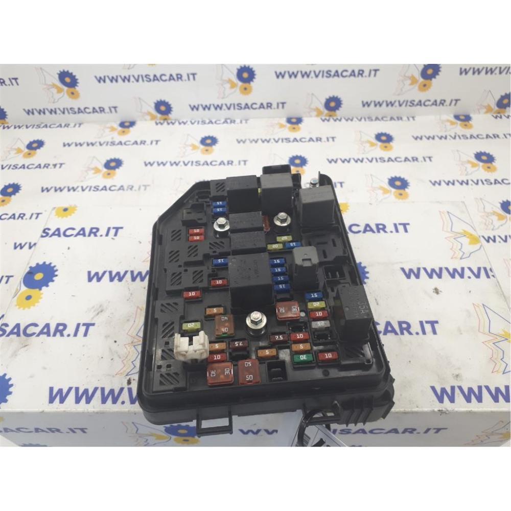 Centralina Portafusibili - Fusibiliera Usato Dal 2015 Opel Karl (2015)