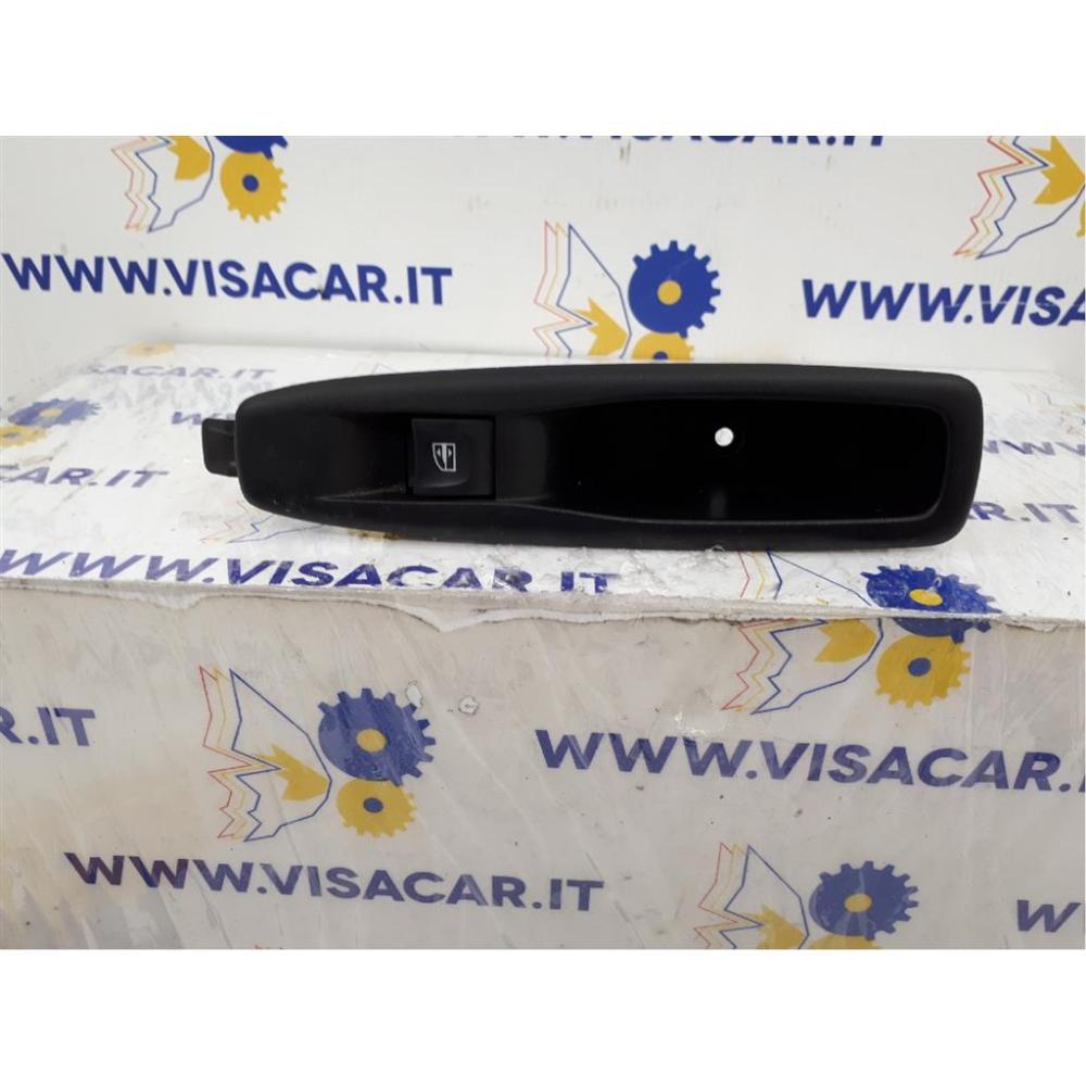 Pulsantiera Posteriore Dx Usato Dal 2012 Al 2016 Renault Clio «Iv» (2013)