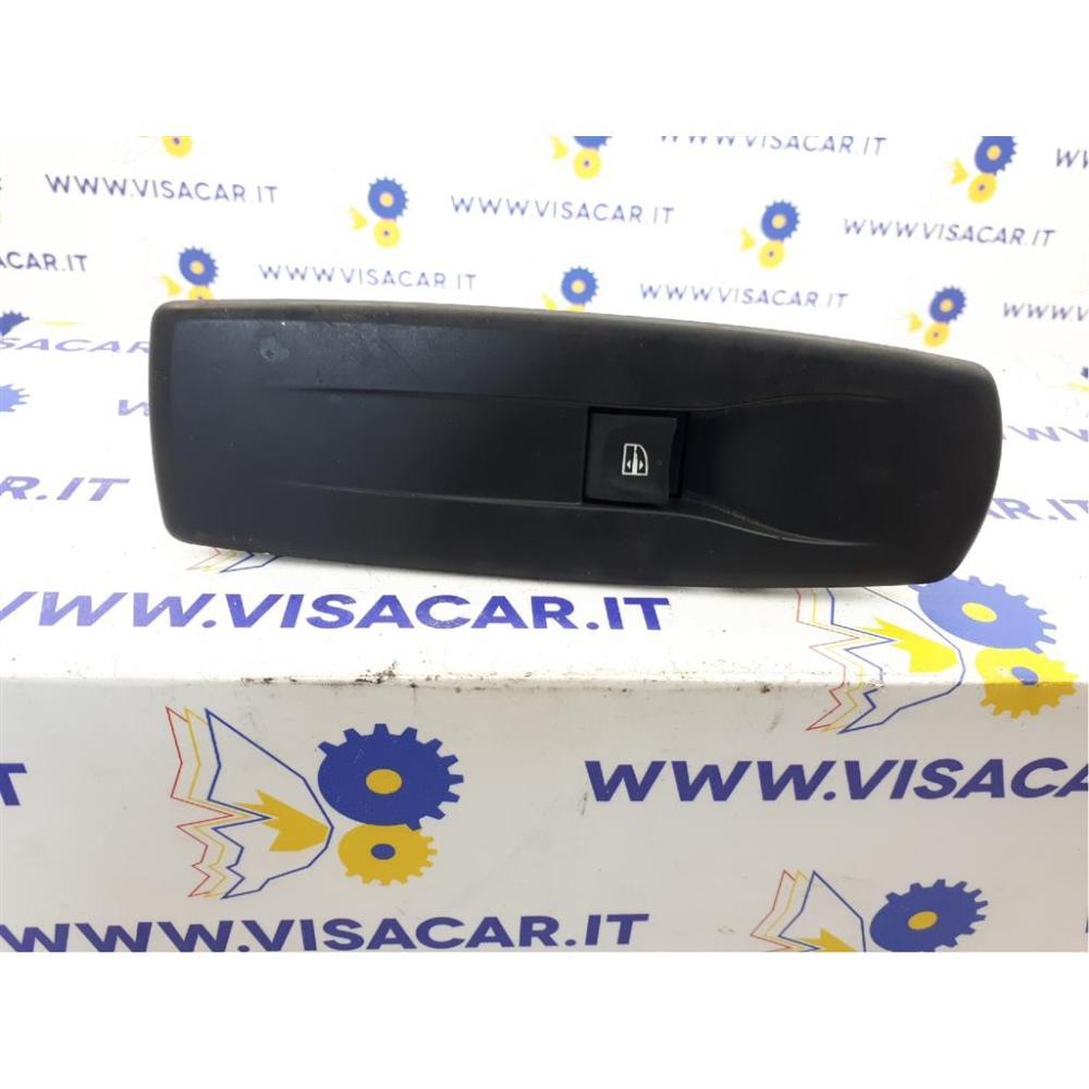 Pulsantiera Anteriore Dx Usato Dal 2008 Renault Mégane «Iii» Sw (2009)