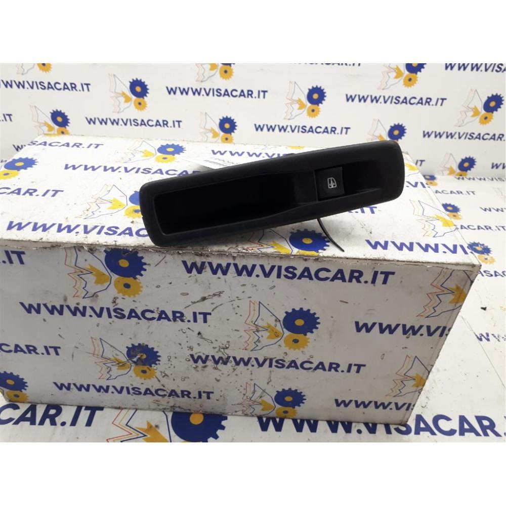 Pulsantiera Posteriore Dx Usato Dal 2009 Al 2013 Renault Scénic «Iii» X-Mod (2009)