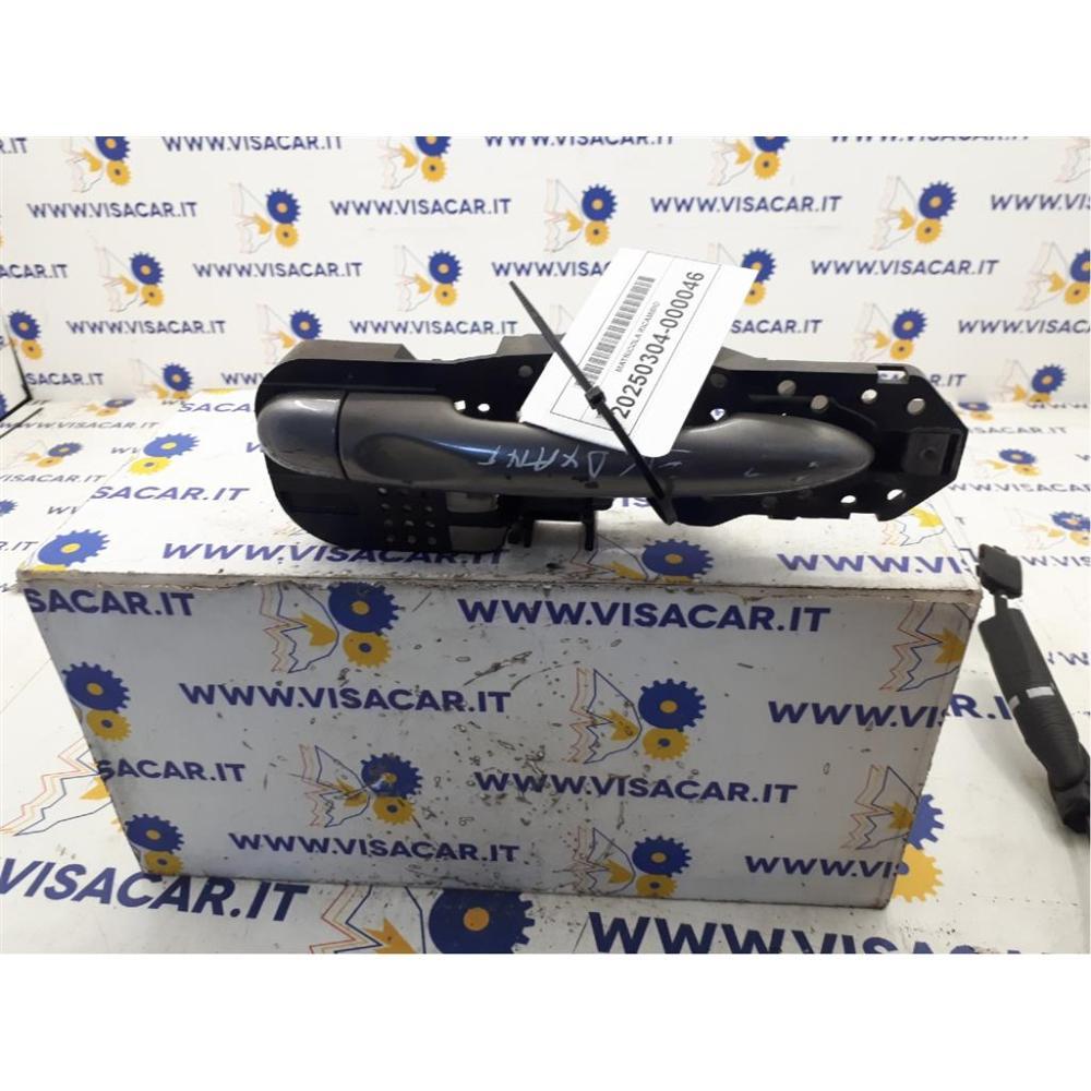 Supporto Maniglia Esterna Anteriore Destro Usato Dal 2009 Al 2013 Renault Scénic «Iii» X-Mod (2009)