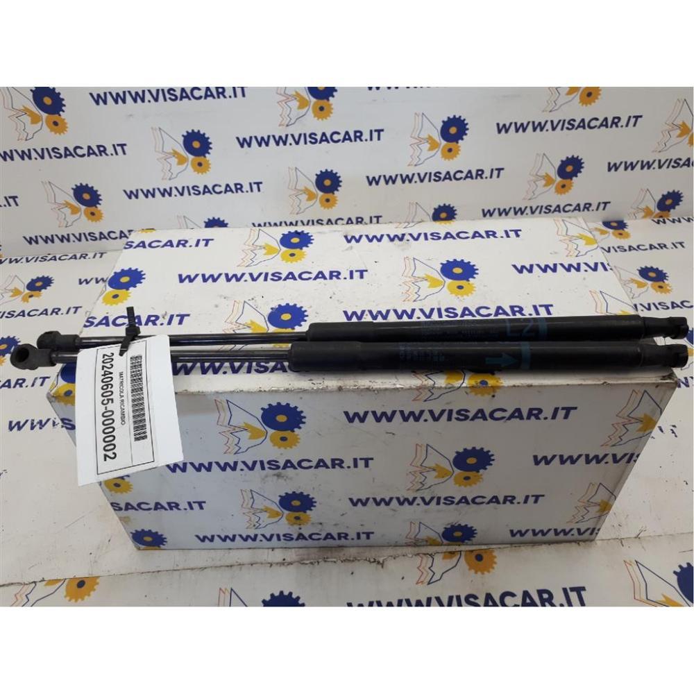Pistoncini Ammortizzatore Portello Posteriore Usato Dal 2011 Al 2015 Toyota Yaris «Iv» (2012)