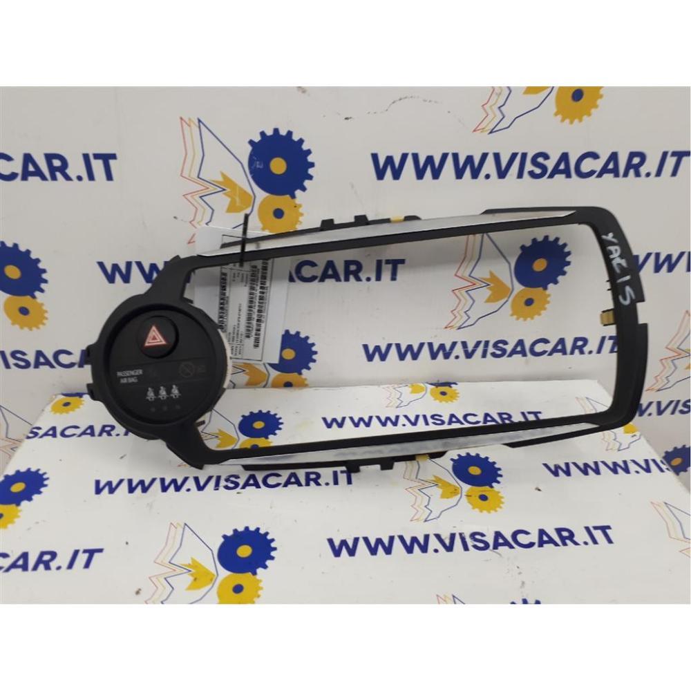 Interruttore Comando Luci Usato Dal 2014 Toyota Yaris «Iv» (2014)