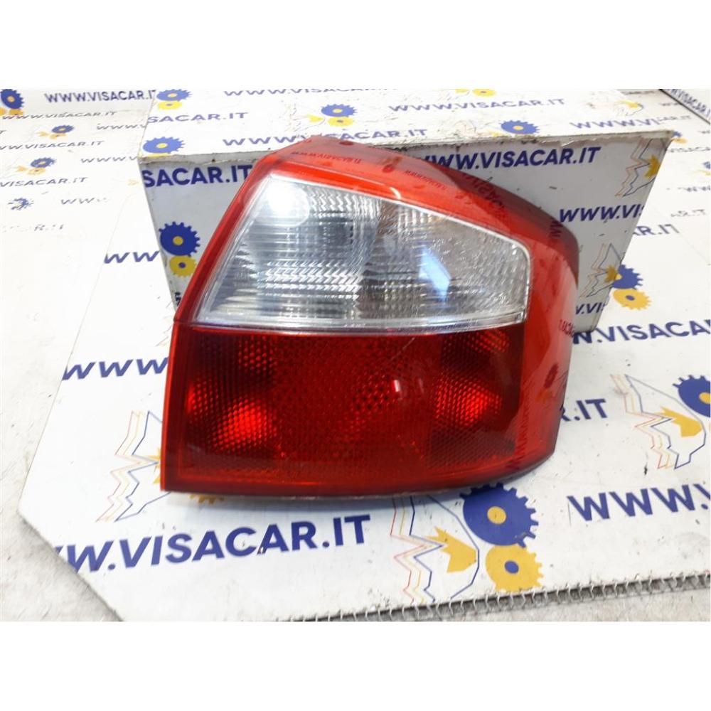 Fanale Posteriore Destro Usato Dal 2000 Al 2004 Audi A4 «8E2» (2001)