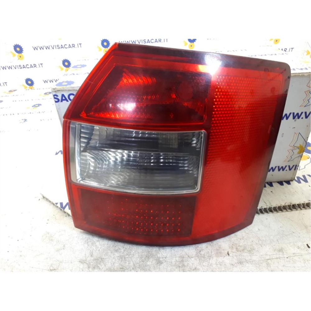 Fanale Posteriore Destro Usato Dal 2001 Al 2005 Audi A6 «4B» Avant (2001)
