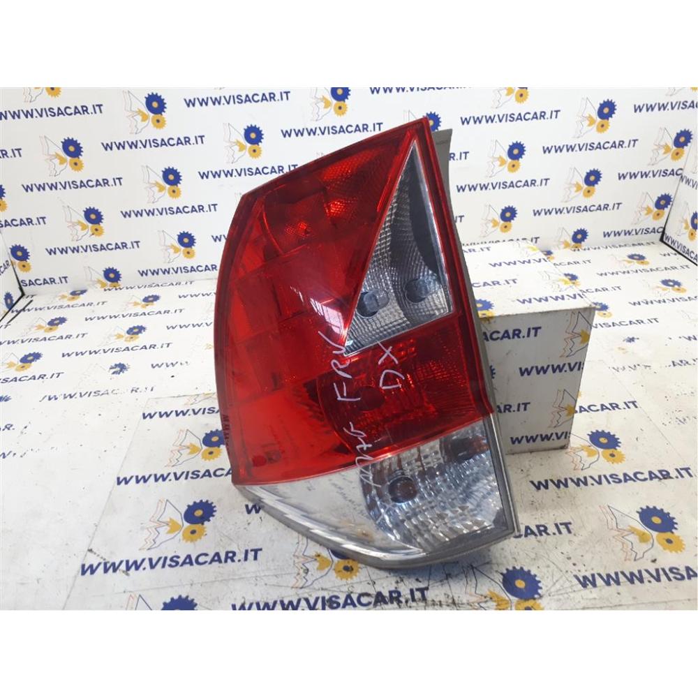 Fanale Posteriore Destro Usato Dal 2004 Al 2007 Honda Fr-V «I» (2005)