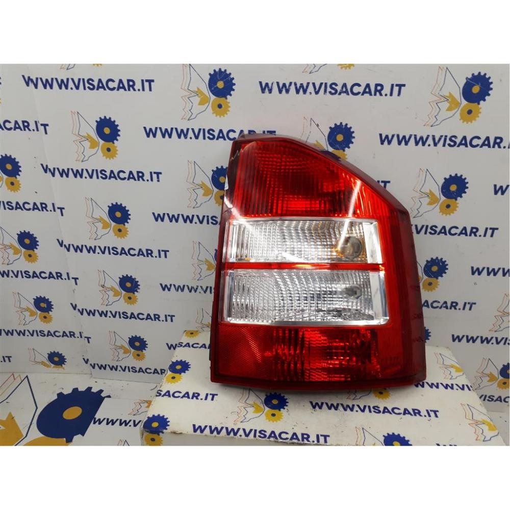 Fanale Posteriore Destro Usato Dal 2006 Al 2010 Jeep Patriot (2007)